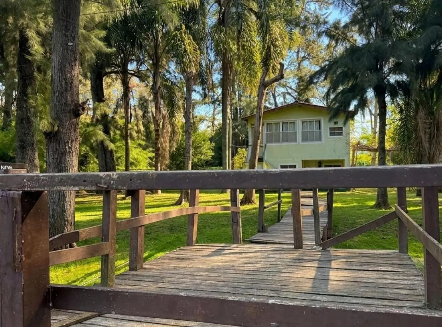 VENTA CASA MUELLE PROPIO RIO CARAGUATA ISLA TIGRE 4