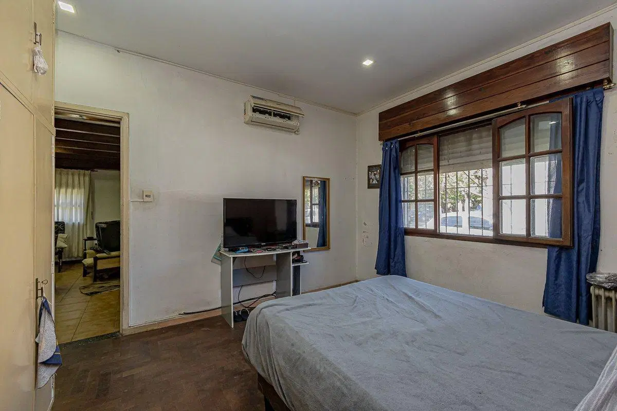 VENTA CASA EN CIUDAD JARDIN 3 AMB - PERMUTA 3