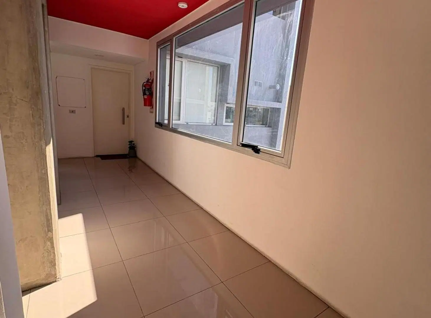 VENTA MONOAMBIENTE CON BALCÓN AL FRENTE. CIUDADELA 3