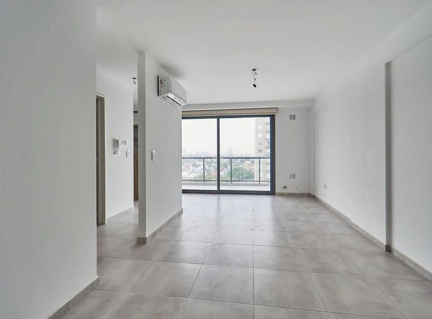 VENTA DE DEPARTAMENTO 2 AMBIENTES V BOSCH CENTRO