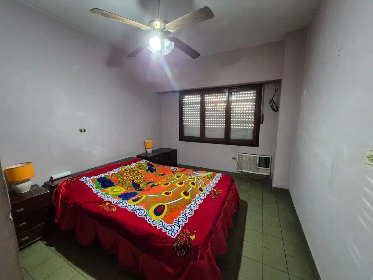 VENTA EN BLOCK 4 DEPTOS MAS LOCAL HURLINGHAM PERMU 3