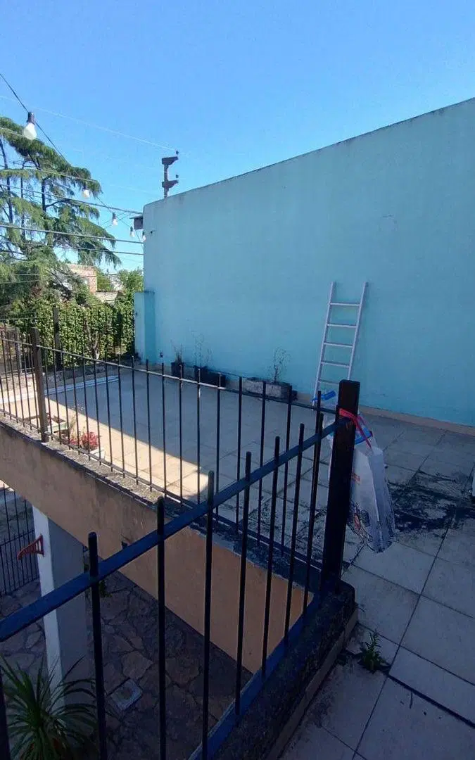 VENTA CASA 4 AMB PARQUE QUINCHO-GARAGE-PERMUTA 2