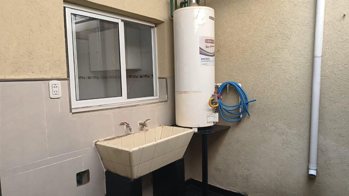 Foto de VENTA CASA TIPO PH DUPLEX EN LOMAS DEL MIRADOR, imagen 2