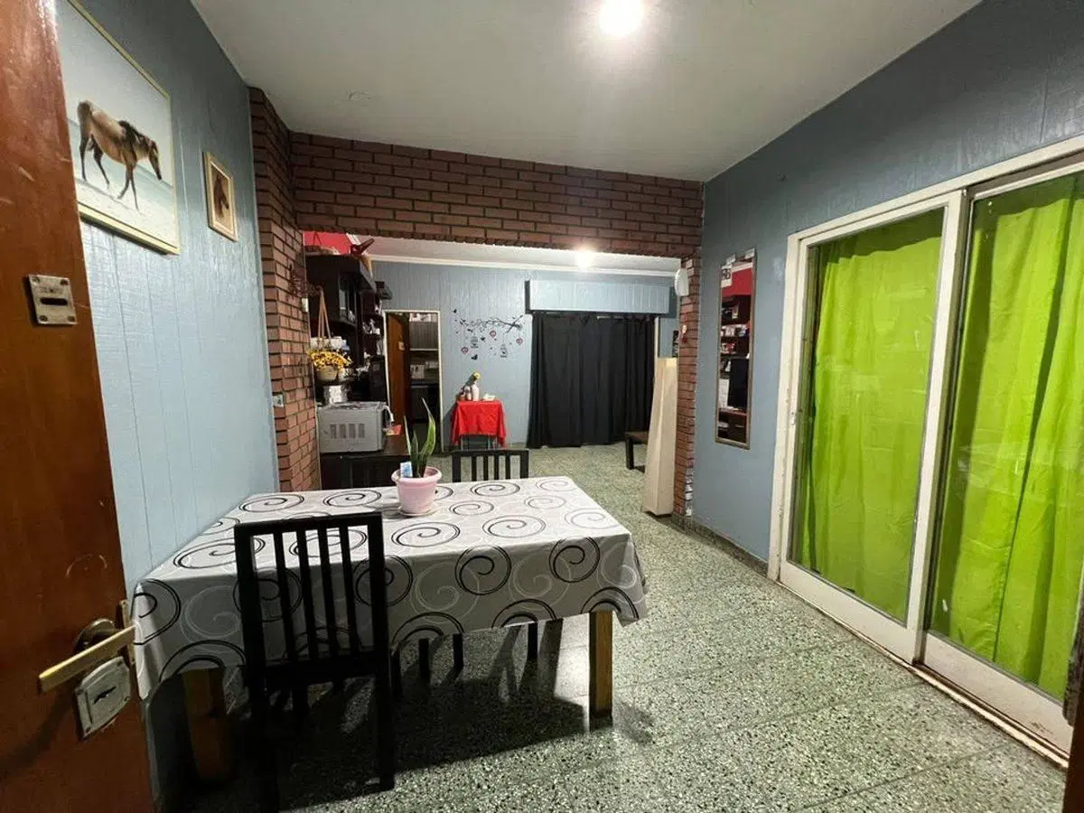 VENTA DPTO 4 AMB EN CIUDADELA - PERMUTA 2