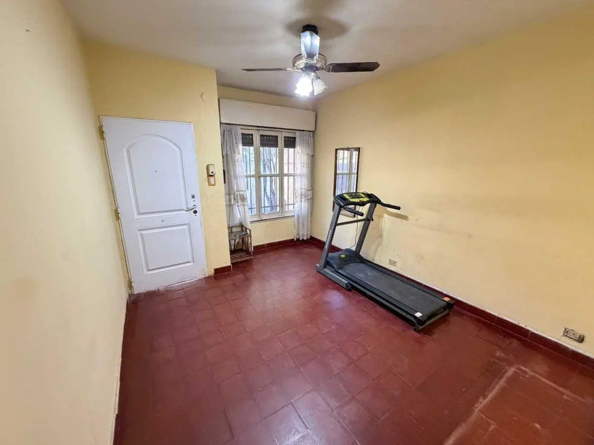 CASA 3 AMBIENTES CON PATIO - VILLA BALLESTER 3