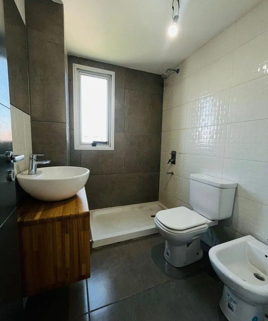 Venta depto 2 amb Morón con balcón/parrilla 4