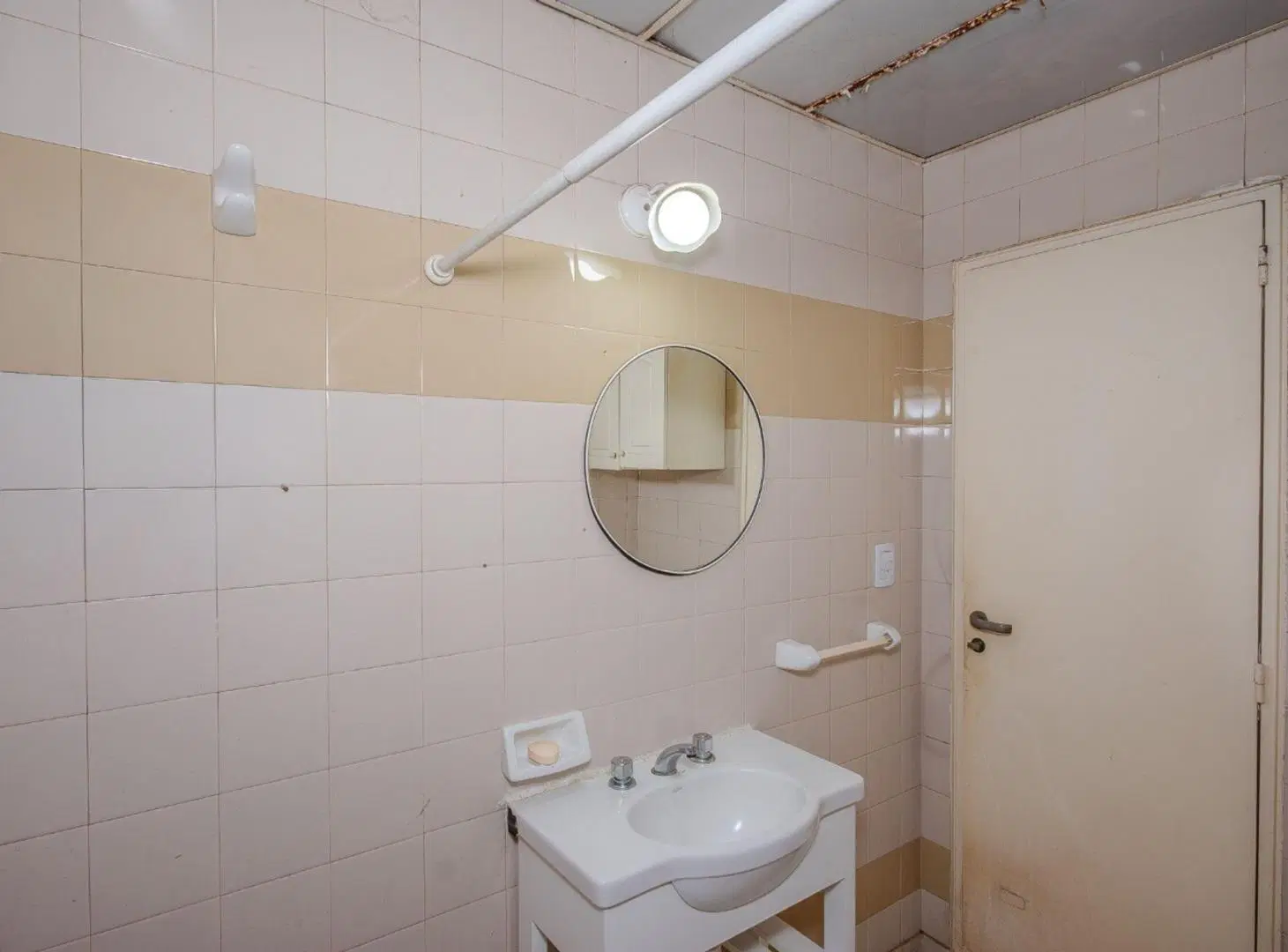 VENTA DEPTO 2 AMB 48 M2 LAVADERO/BALCÓN - FLORES . 3