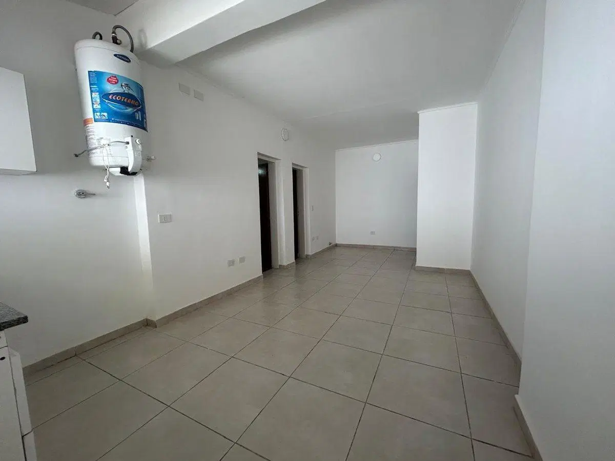 PH 3 AMBIENTES CON PATIO PROPIO SIN EXPENSAS 3