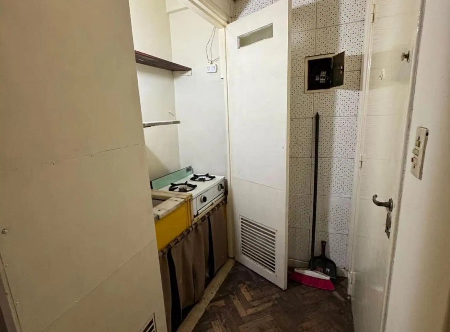 VENTA MONOAMBIENTE APTO PROFESIONAL EN TRIBUNALES 2
