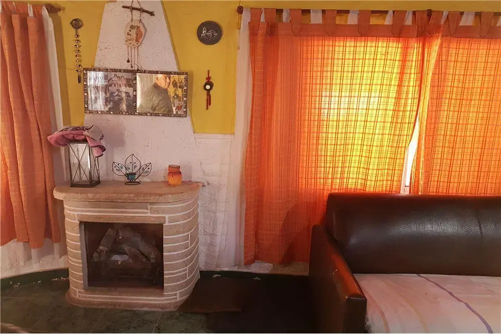 VENTA CASA 6 AMBIENTES CON PILETA QUINCHO EN PILAR 2