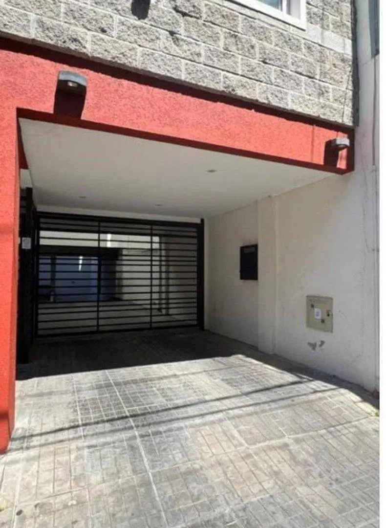 VENTA COCHERA EN SAN FERNANDO OPORTUNIDAD !!! 2