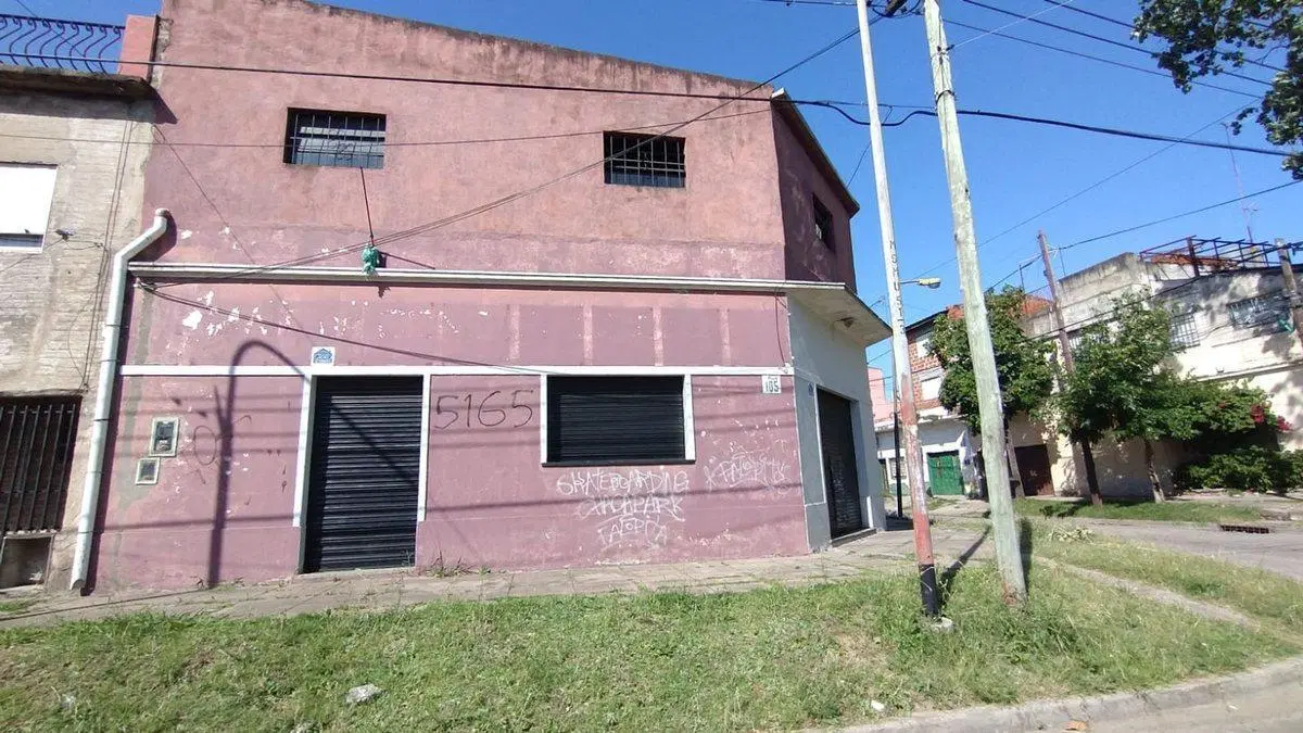 ALQUILER Galpón 200Mts²-V. Ballester-OPORTUNIDAD 5