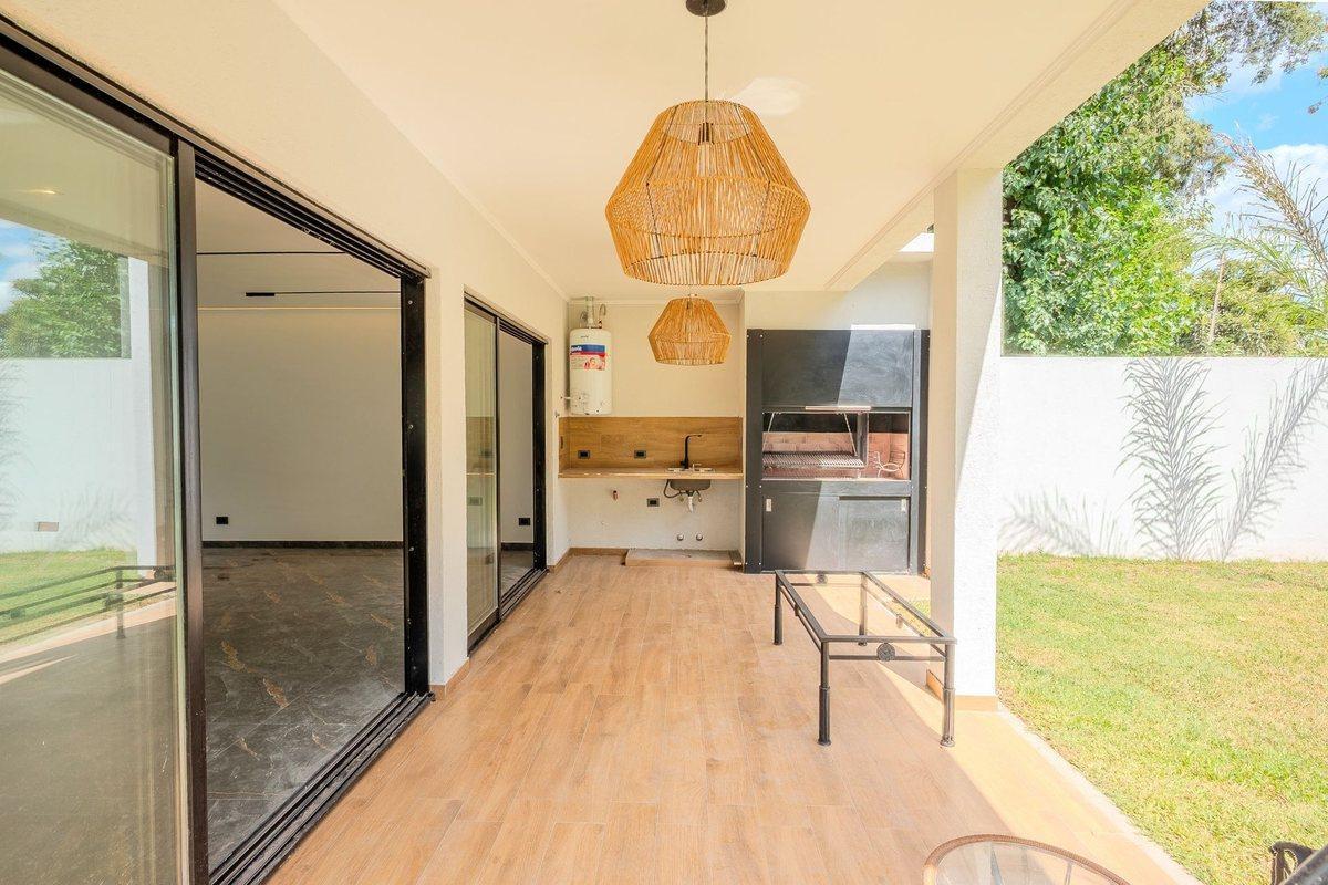 Foto de VENTA PH 4 AMB A ESTRENAR PQUE LELOIR APT CREDITO, imagen 5