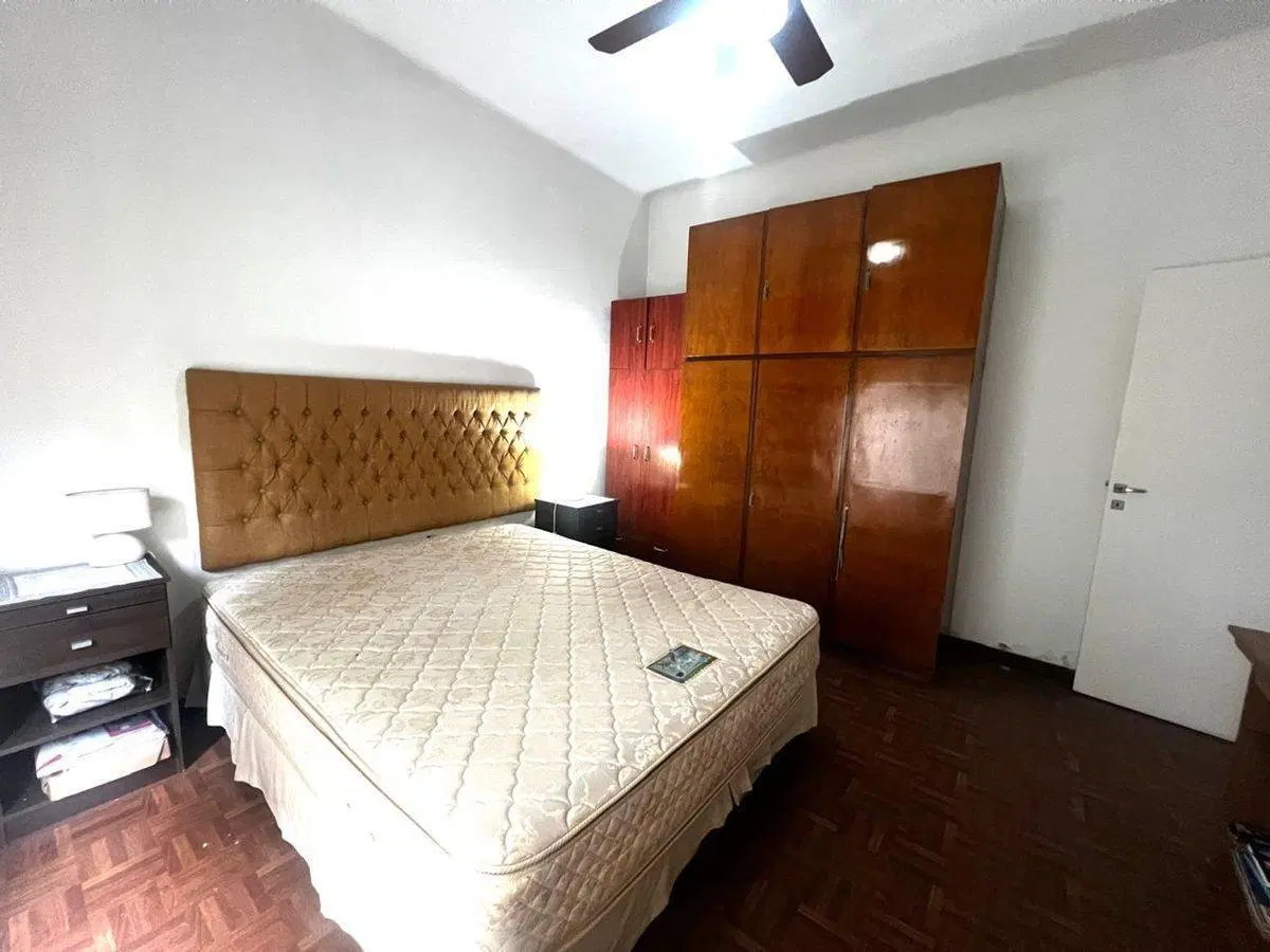 VENTA  CASA 3 AMB CON JARDIN BELLA VISTA. PERMUTA 4