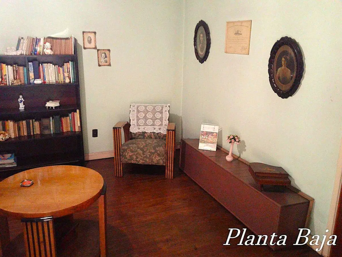 VENTA CASA/LOTE VERSALLES-MULTIFAMILIAR/DESARROLLO 4