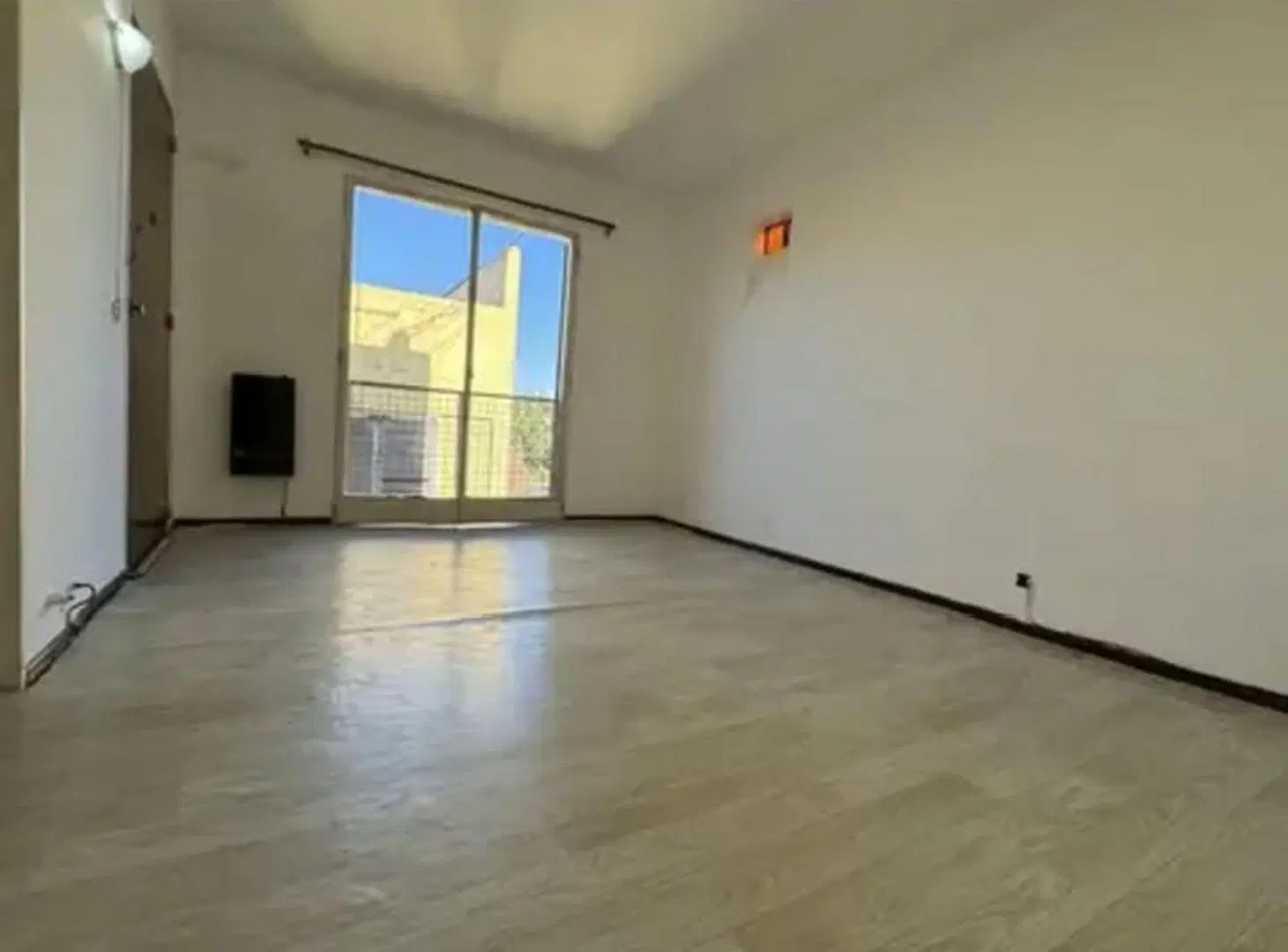 VENTA DPTO 2 AMB C/TERRAZA-APTO CREDITO 4