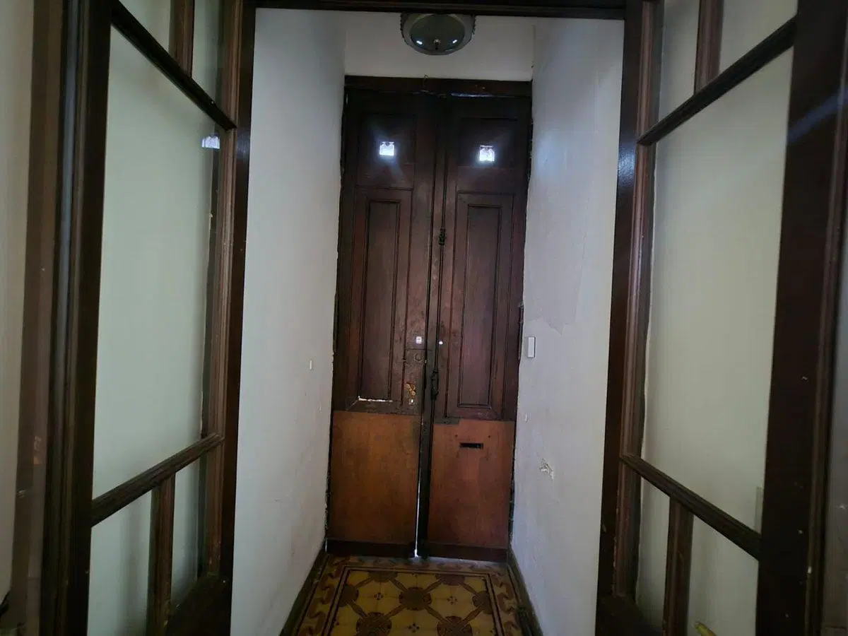VENTA CASA DE EPOCA 4 AMB MORON  APTO CREDITO 4