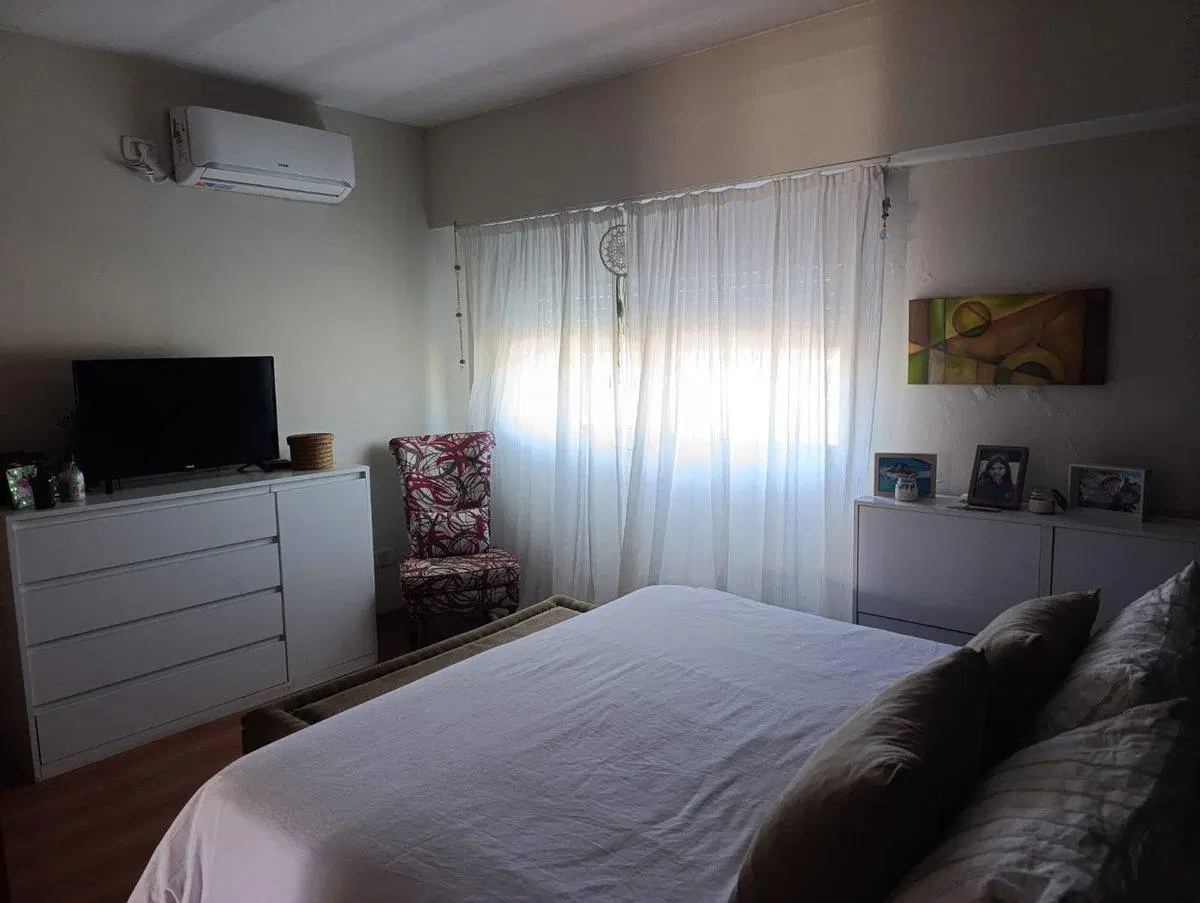 VENTA TRIPLEX EN HURLINGHAM 8