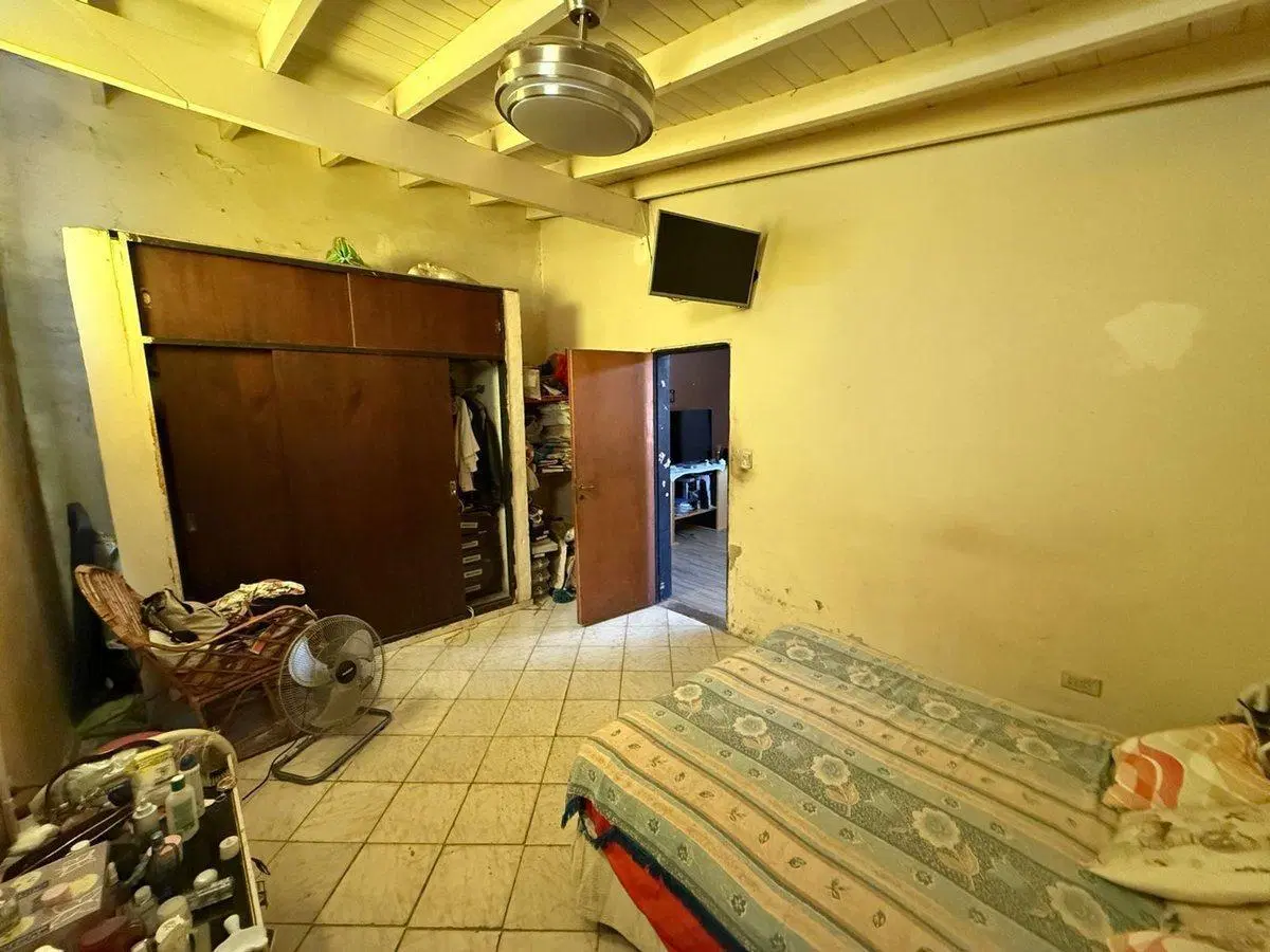 CASA LOTE PROPIO CON DOS LOCALES - ITUZAINGO 4