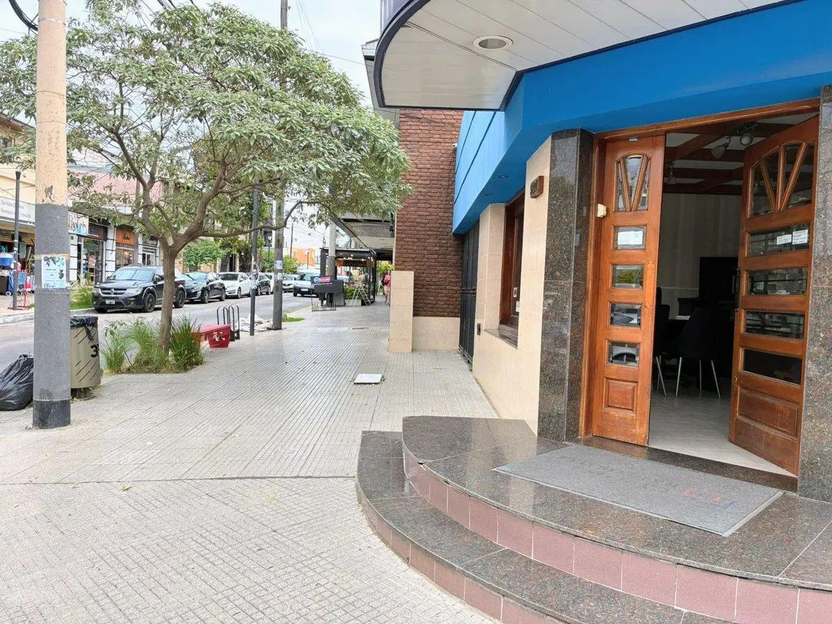 VENTA LOCAL CENTRO VILLA BOSH EXCELENTE UBICACION 2