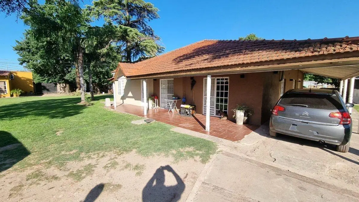 VENTA QUINTA 6 AMB PASO DEL REY PILETA PERMUTA 4
