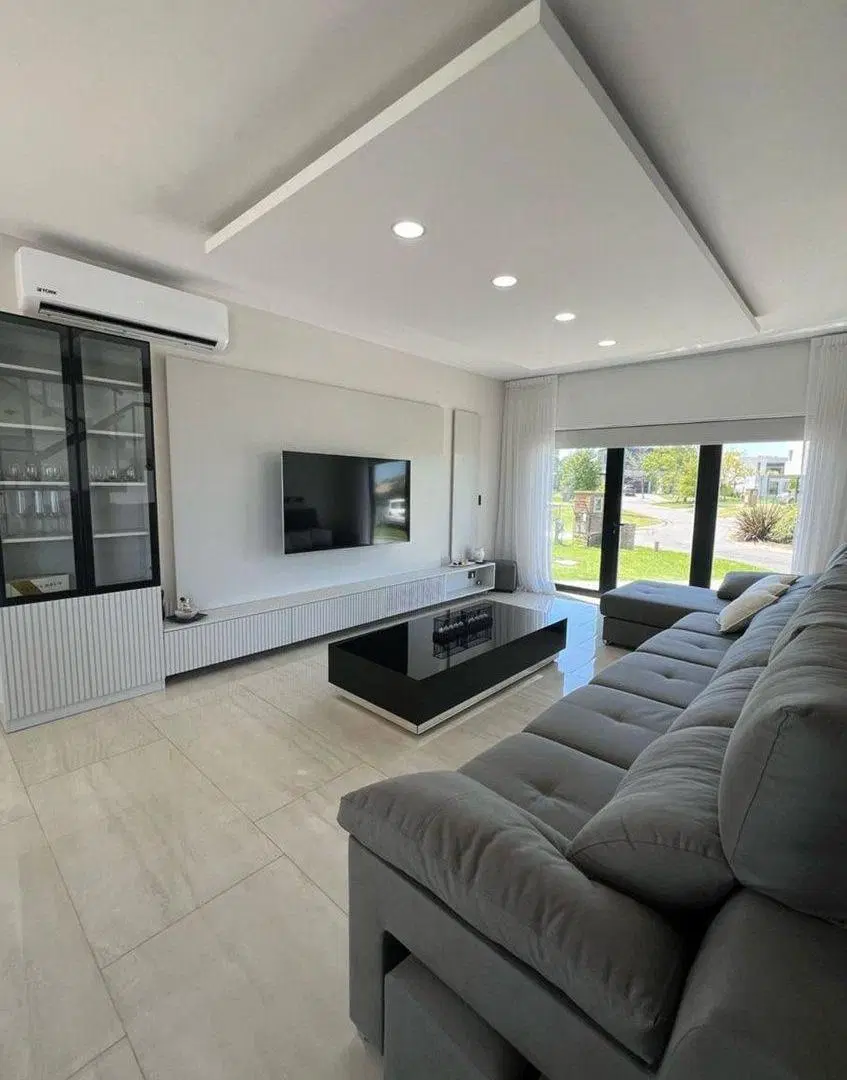 VENTA CASA VISTA LAGUNA GOLF PILETA-EL CANTON 3