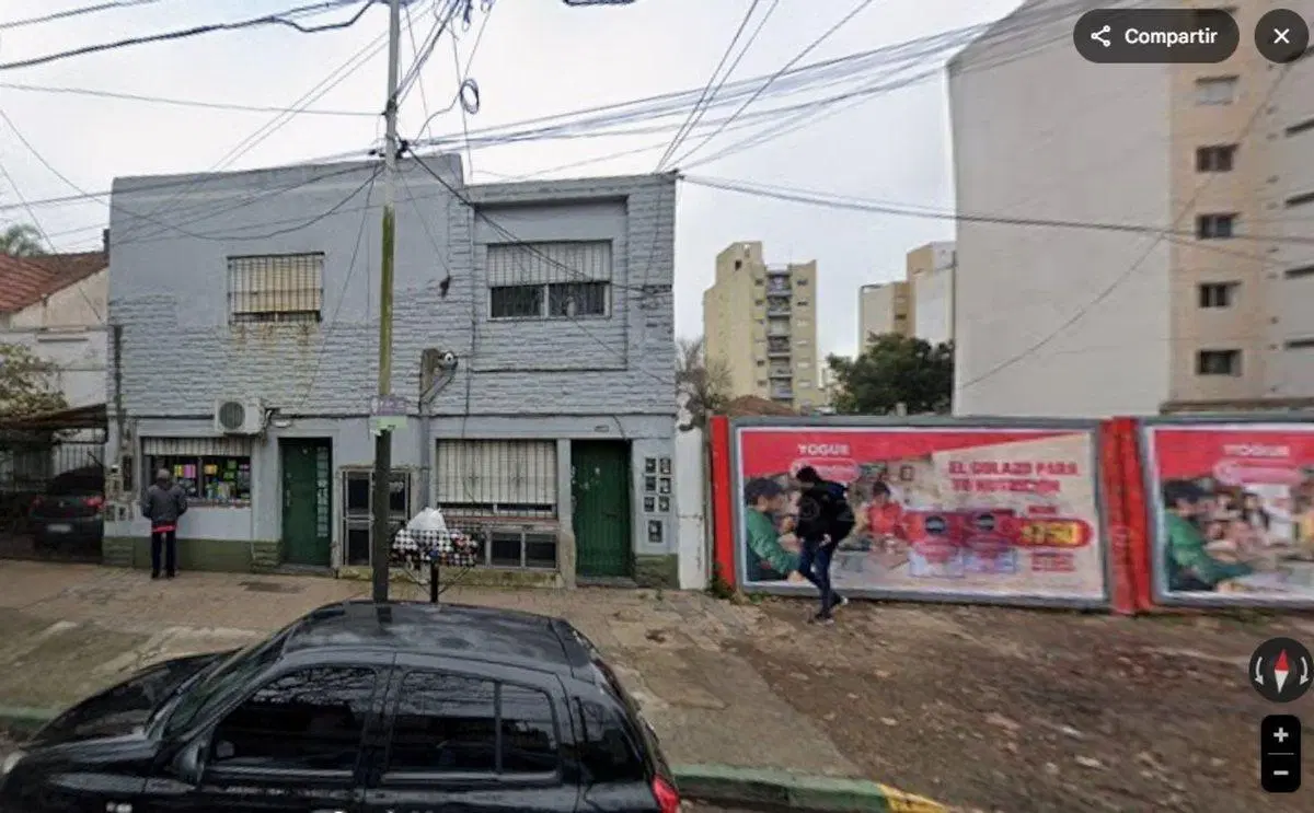 VENTA DE LOTE EN CASEROS. INMEJORABLE UBICACION 3