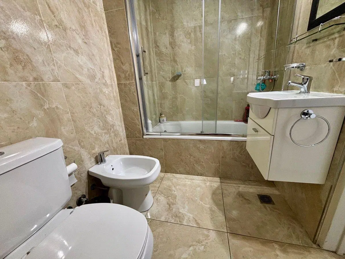 VENTA DE DEPARTAMENTO CON COCHERA HAEDO 4