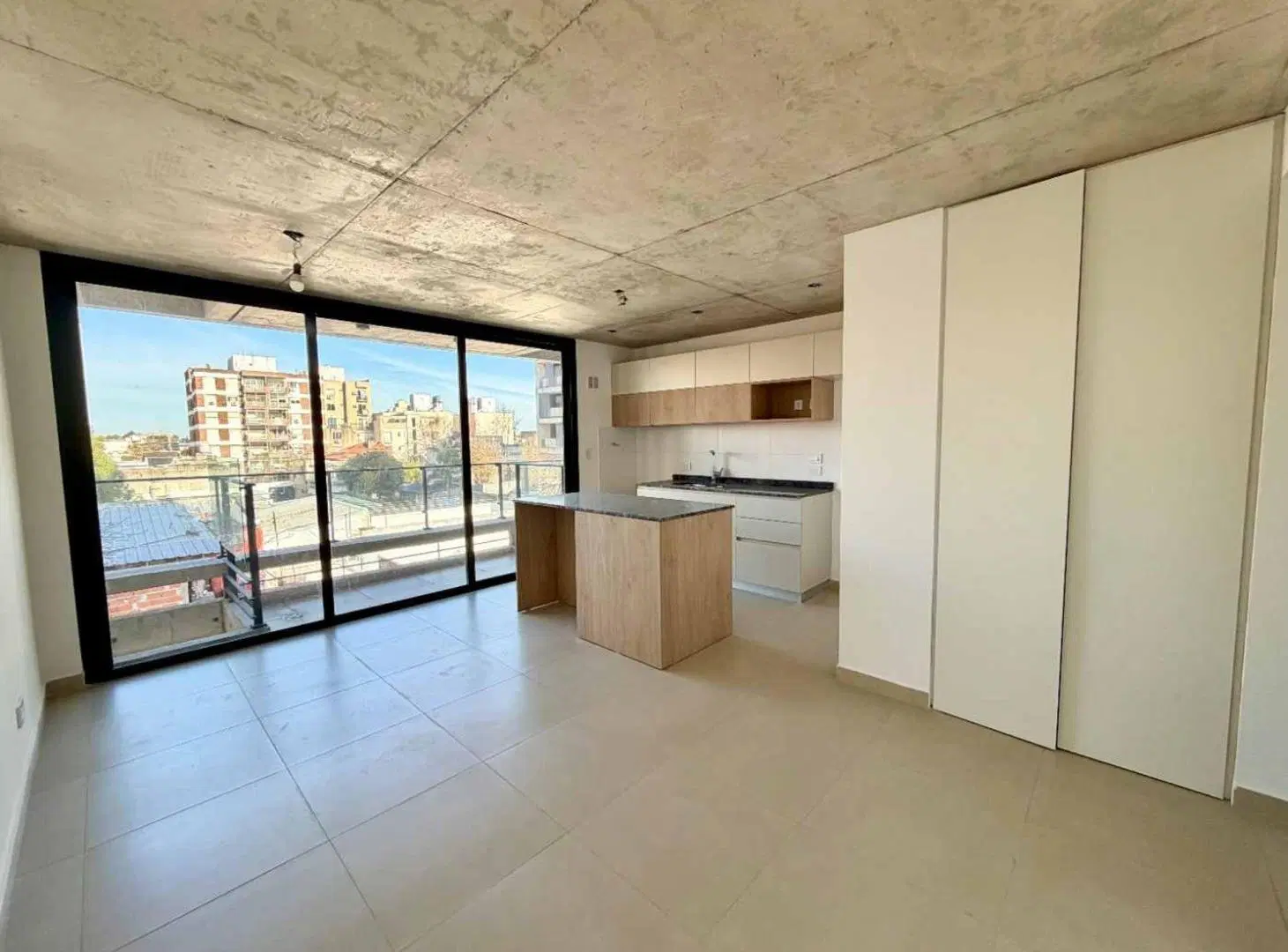 Vta. Semipiso 2 amb. a estrenar Moron ctro 3