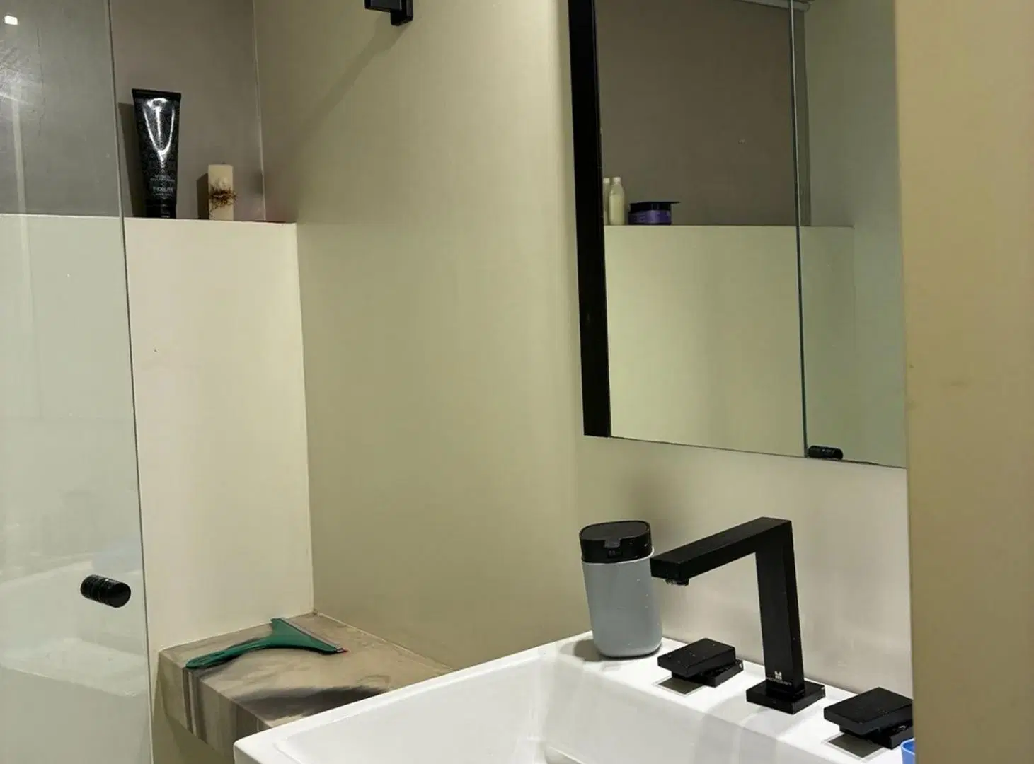 VENTA PISO AMOBLADO 3 AMB C/ COCH ORTUZAR ACREDITO 2
