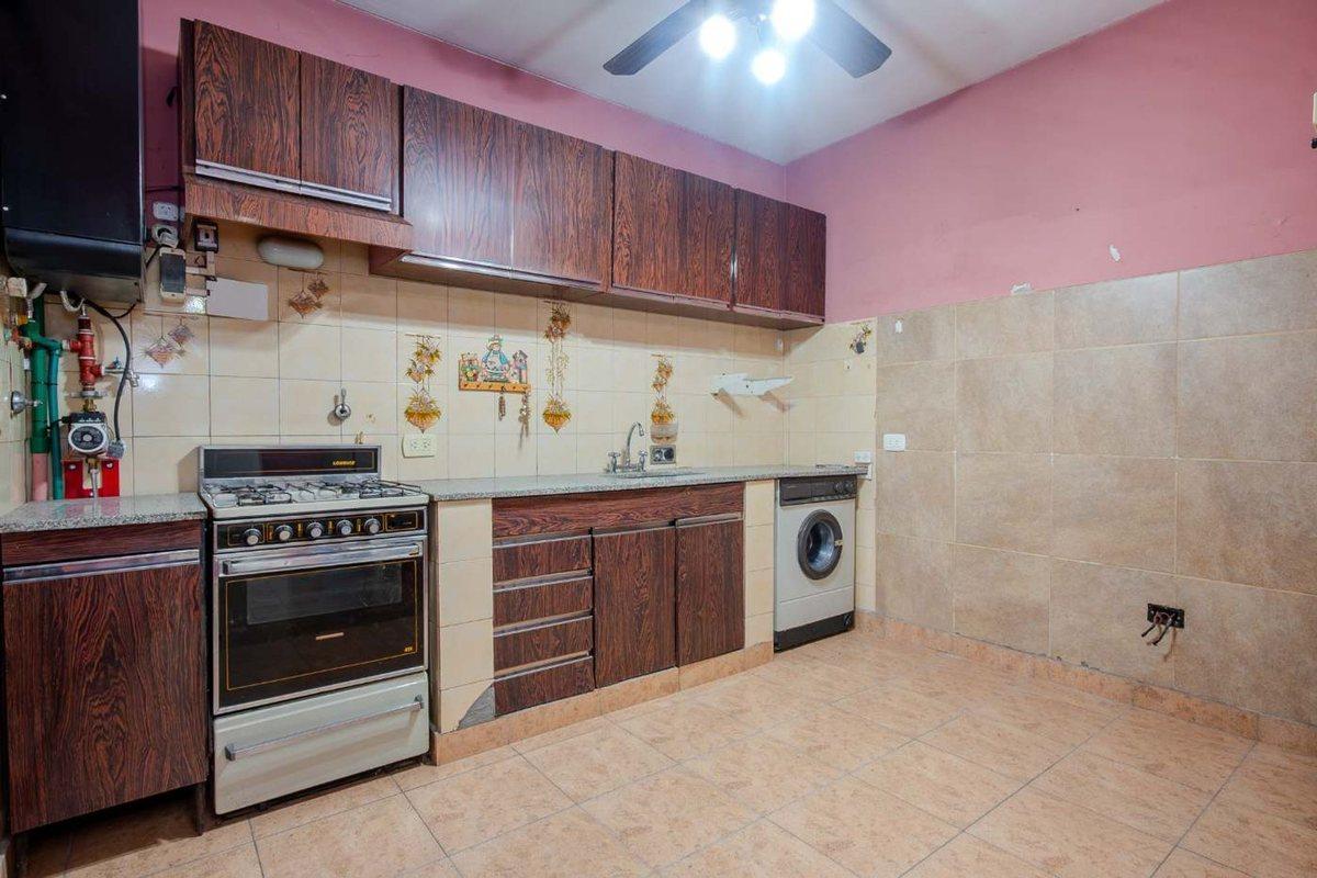 Foto de EN VENTA PH 3 AMB COCHERA Y TERRAZA, imagen 5