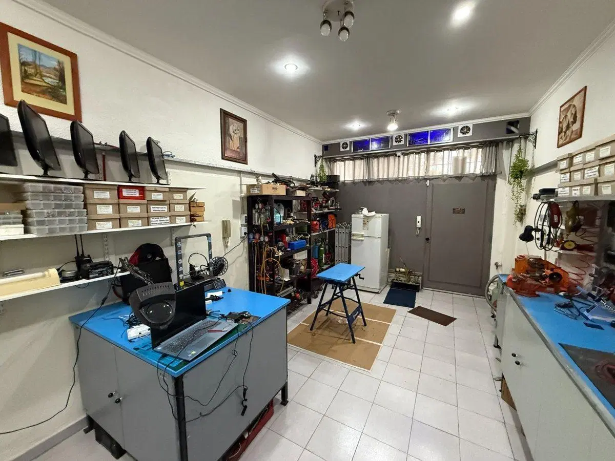 VENTA LOCAL COMERCIAL CASEROS - APTO VIVIENDA 4