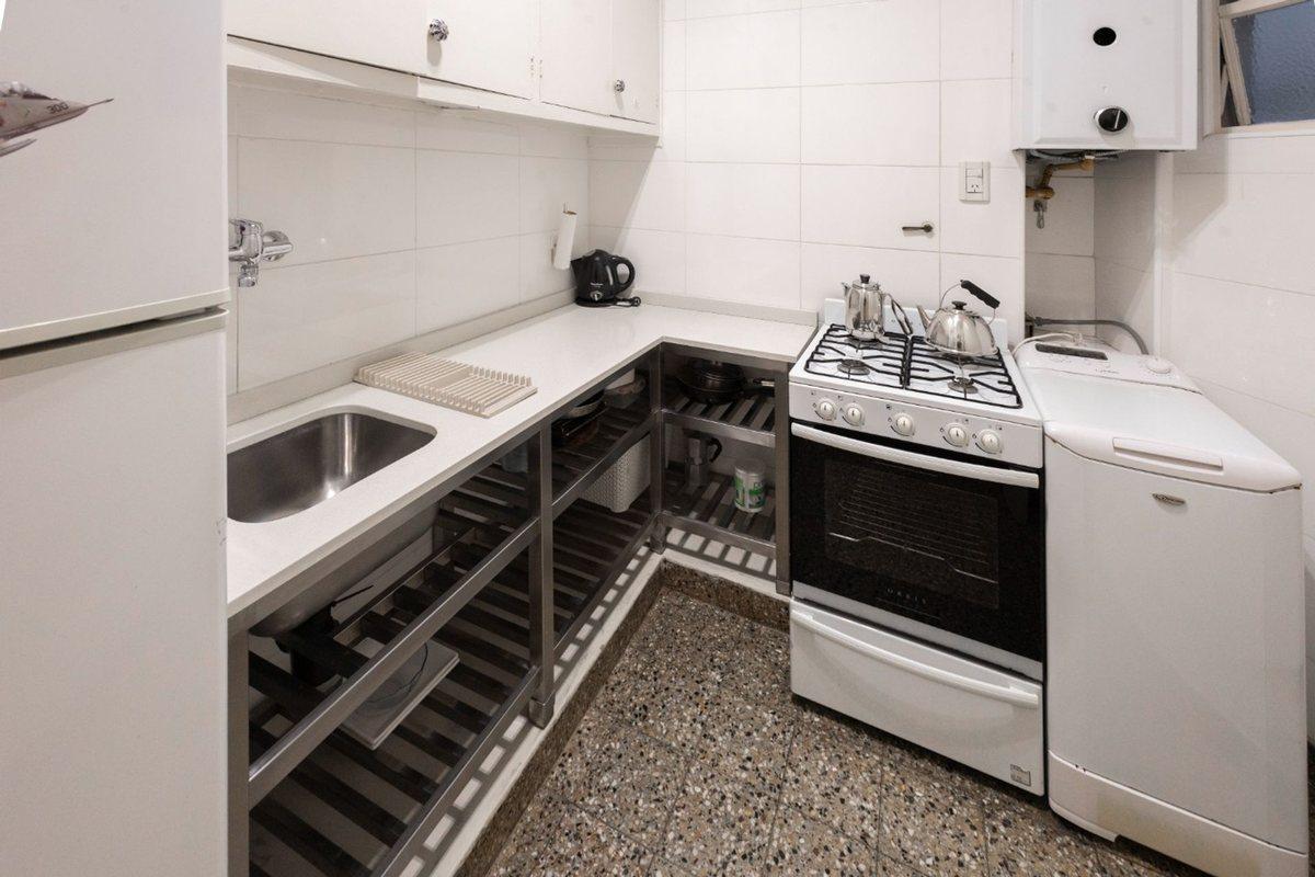 Foto de VENTA DE DEPARTAMENTO 3 AMB CON BALCON AL FRENTE, imagen 1