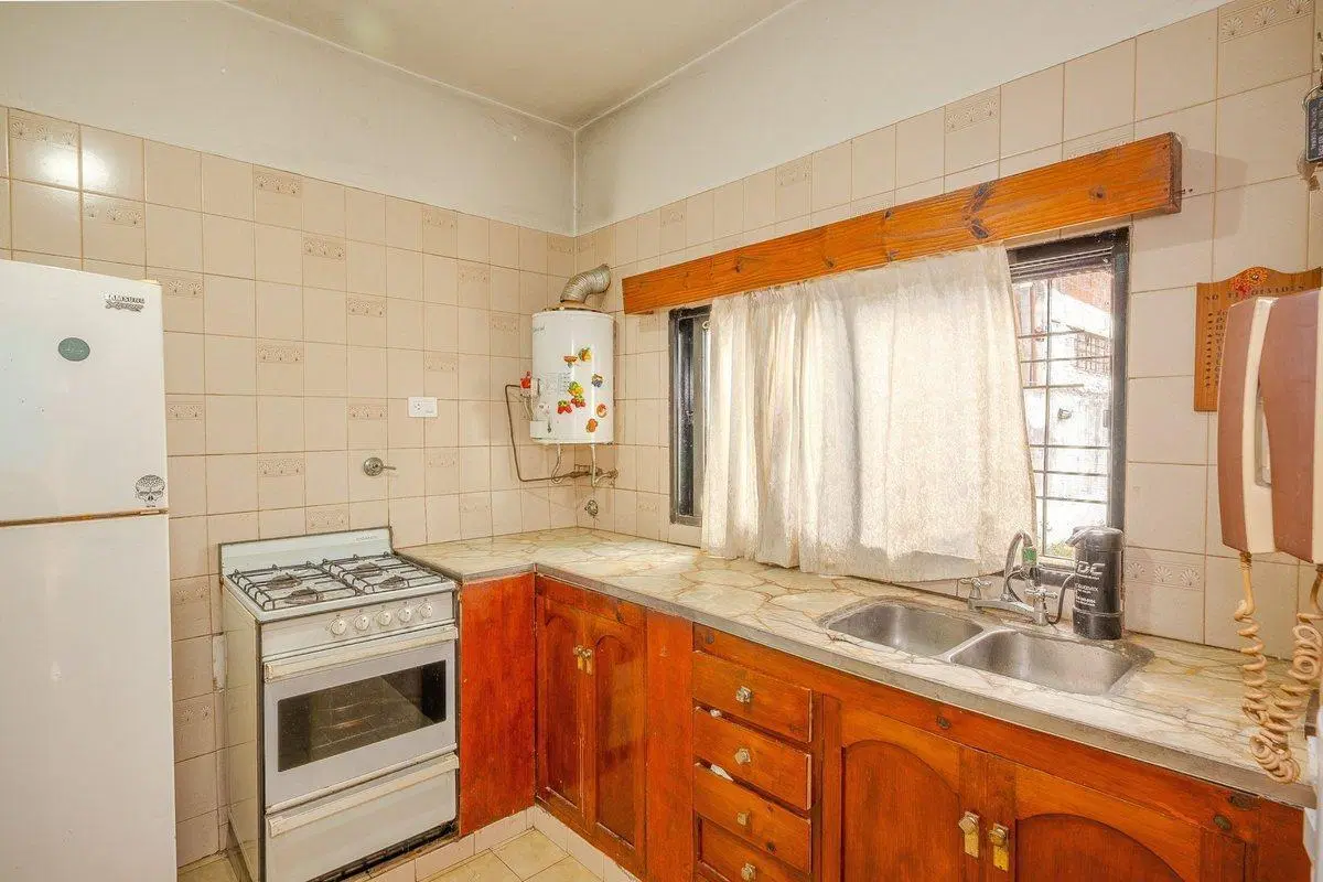 VENTA CASA 3 AMB CON COCHERA Y PARQUE 4