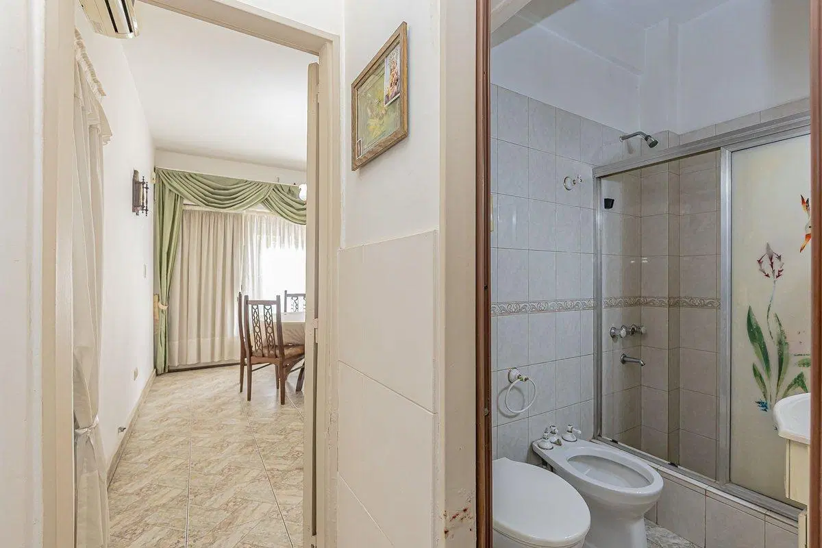PH 2 AMBIENTES EN VENTA CON COCHERA Y TERRAZA – RA 8
