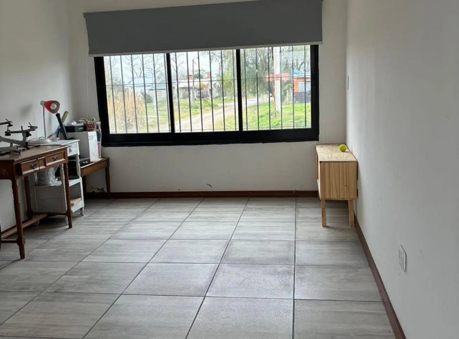VENTA CASA 4 AMB BARRIO TRES DE ENERO MONTE A.CRED 5