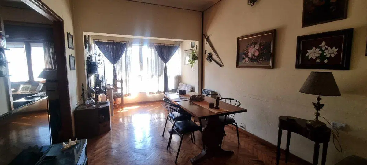 VENTA CASA 4 AMB CON 2 LOCALES PALOMAR APTO CREDIT 5