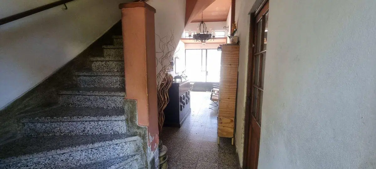 VENTA CASA 4 AMB CON 2 LOCALES PALOMAR APTO CREDIT 8