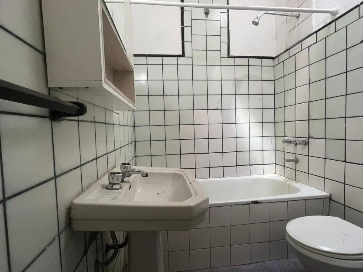 VENTA PH 3 AMB. TERRAZA PROPIA CASEROS APTO CRED. 2