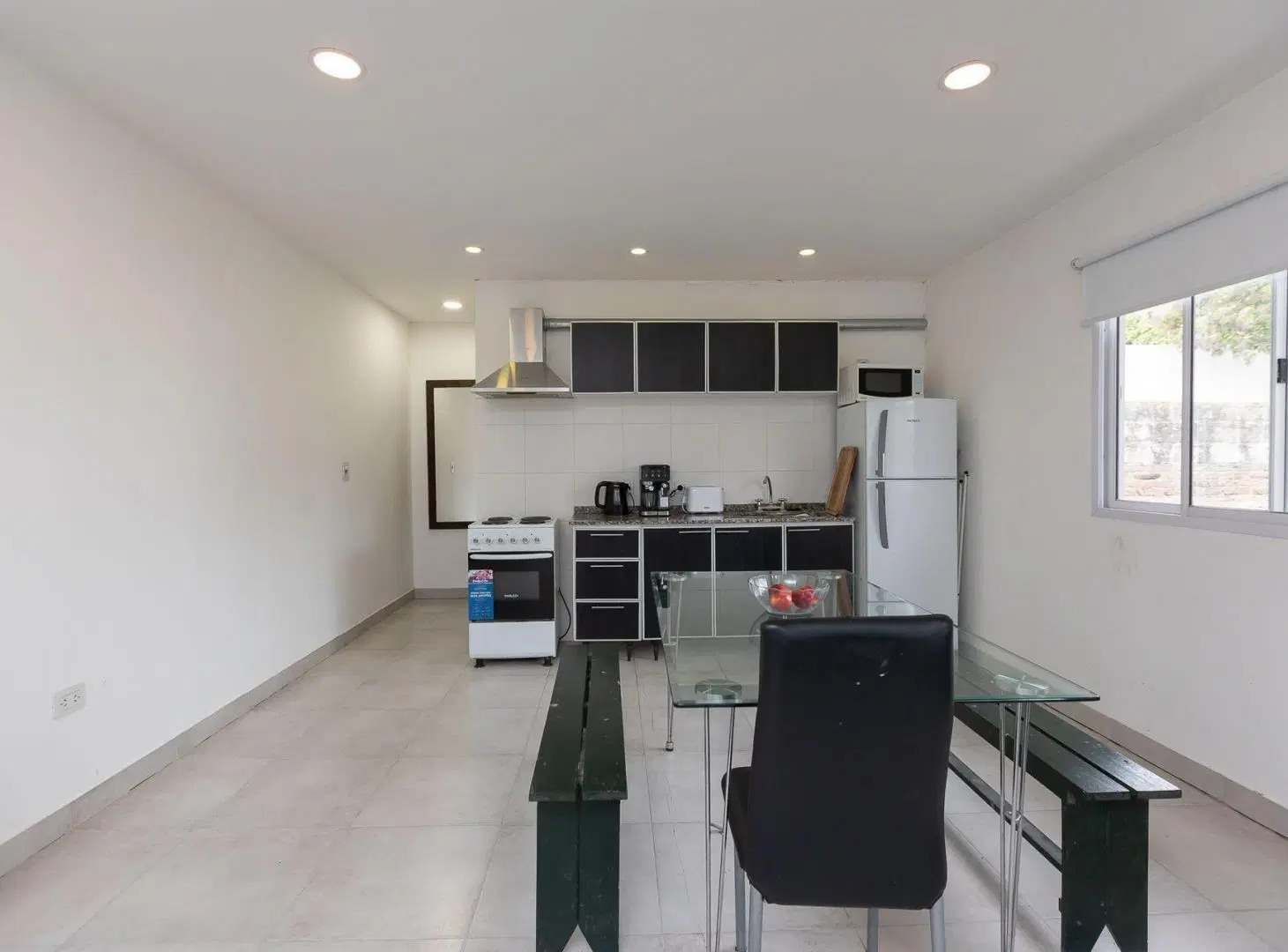 Casa a refaccionar + Depto de 2 amb en Hurlingham 8