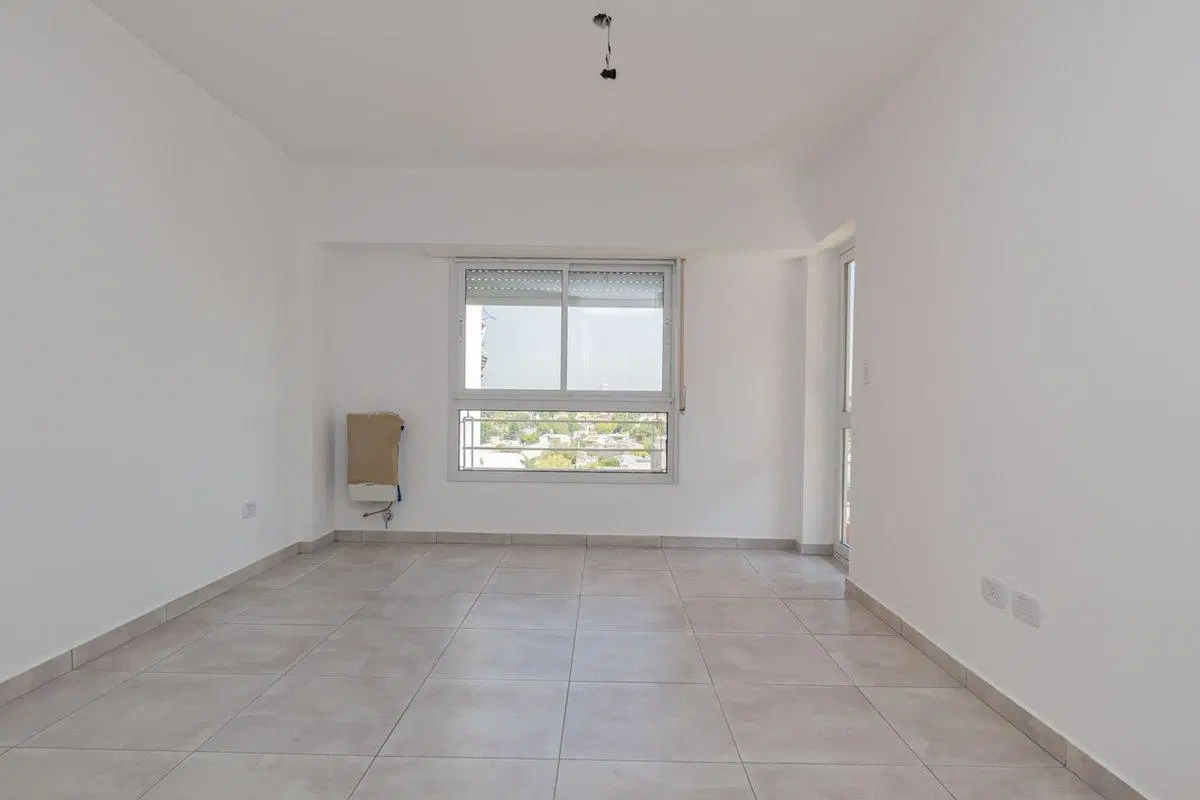 DEPARTAMENTO 3 AMBIENTES 105 MTS CASEROS FINANCIA 8