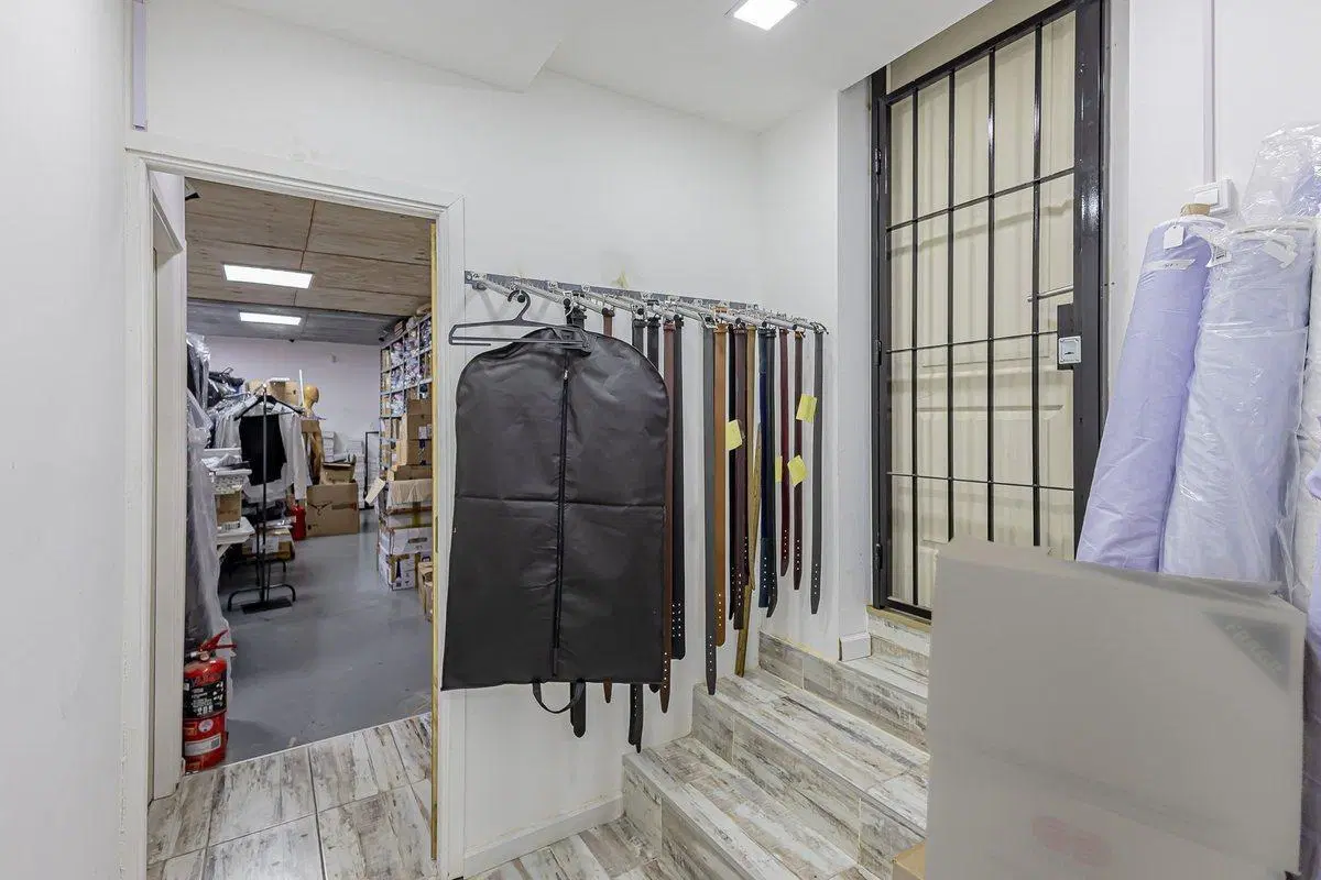 ALQUILER LOCAL COMERCIAL - MICROCENTRO 4