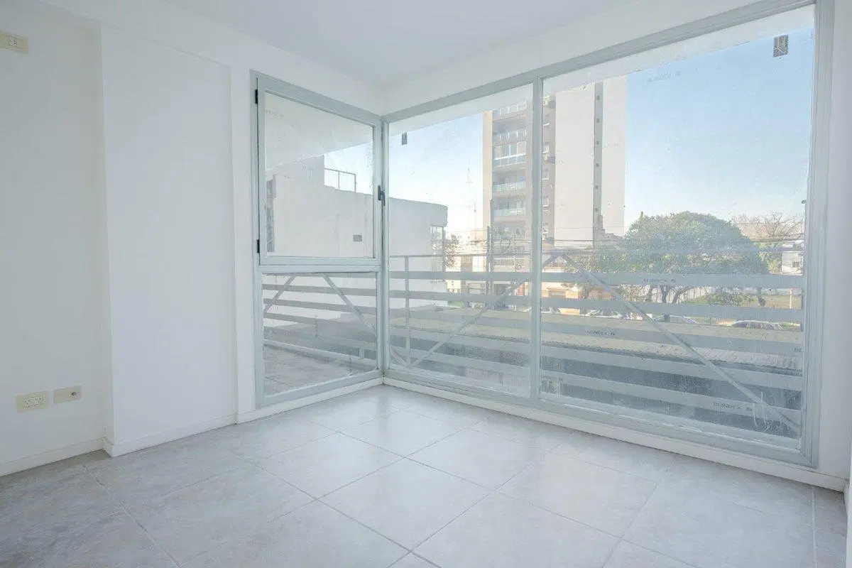VENTA 2 AMB C/COCHERA A ESTRENAR SAN MARTIN CENTRO 3