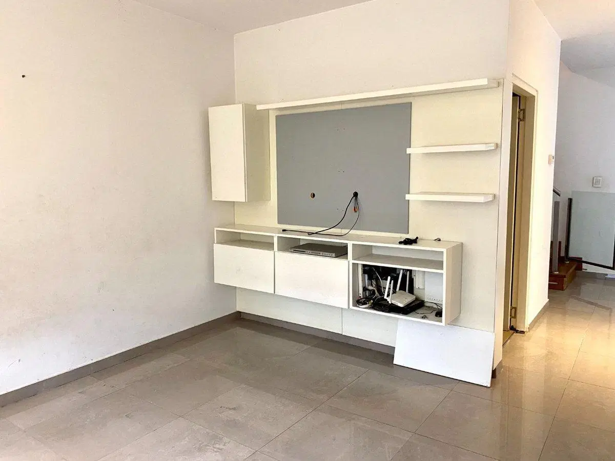 Venta Casa 5 Ambientes Villa Sarmiento Pileta 4