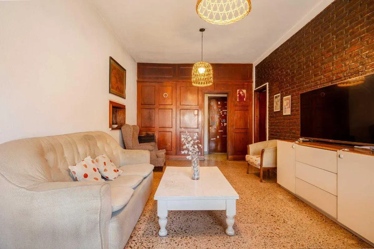 CHALET 6 AMB PARQUE PILETA QUINCHO HURLINGHAM 5