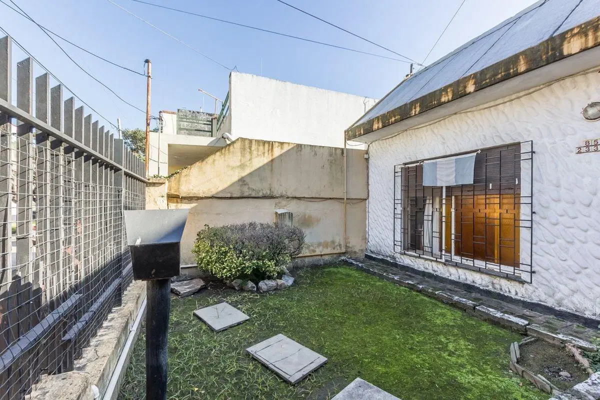 VENTA CASA 4 AMBIENTES SAN MARTIN 4