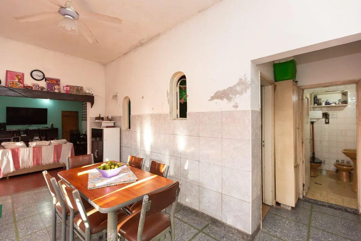 Casa Moron 5 Ambientes(1er piso a terminar 2 amb) 5
