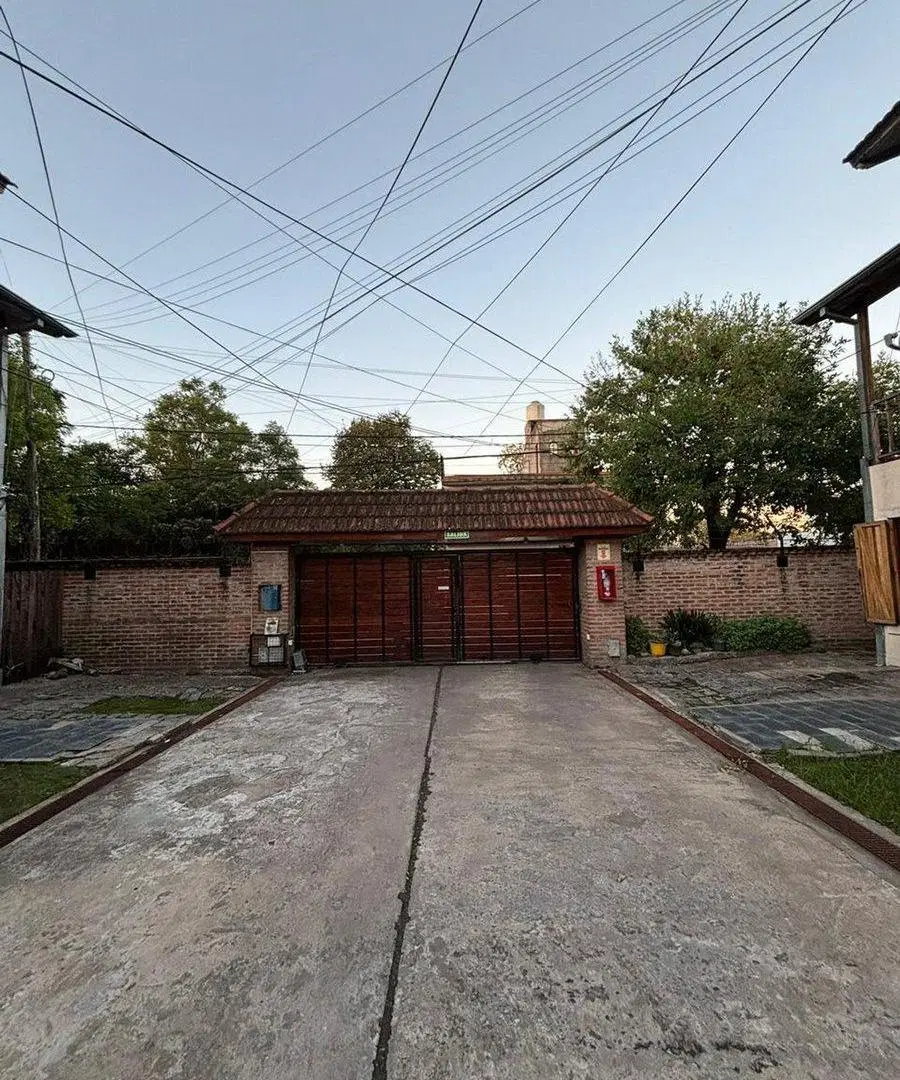 VENTA DUPLEX 3 AMB EN COMPLEJO CERRADO CON PATIO 2