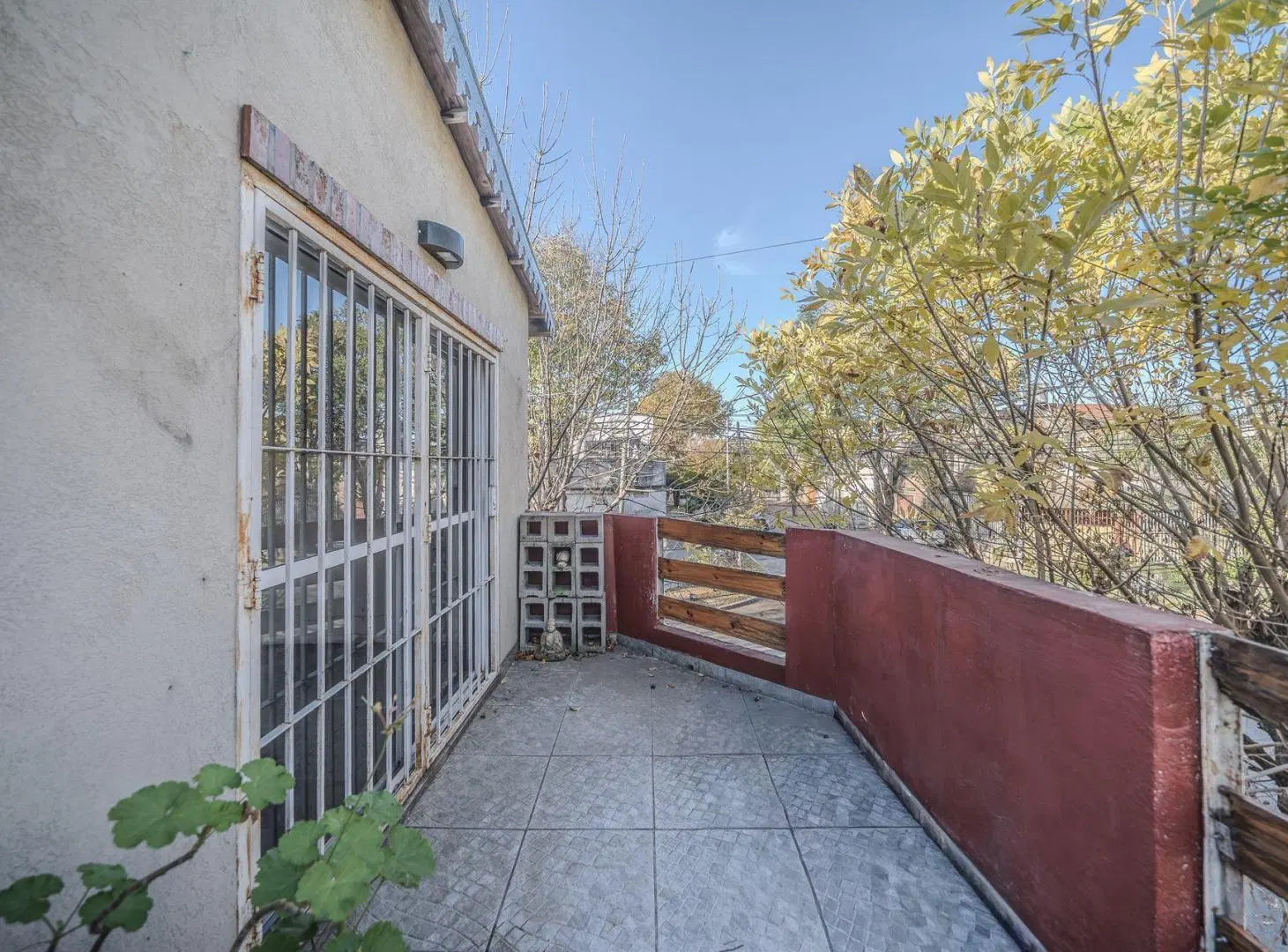 VENTA PH 4 AMB CON BALCON ATERRAZADO. CASEROS 5