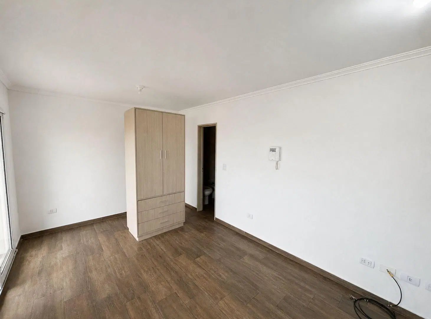 VENTA MONOAMBIENTE DIVISIBLE VILLA BOSCH CENTRO 4